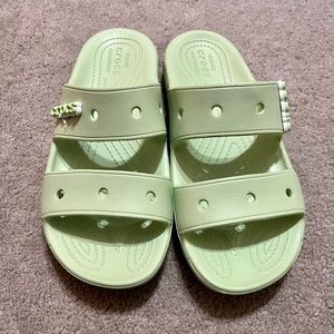Women’s CROCS Sandals - size 7 (5 for men) - Green